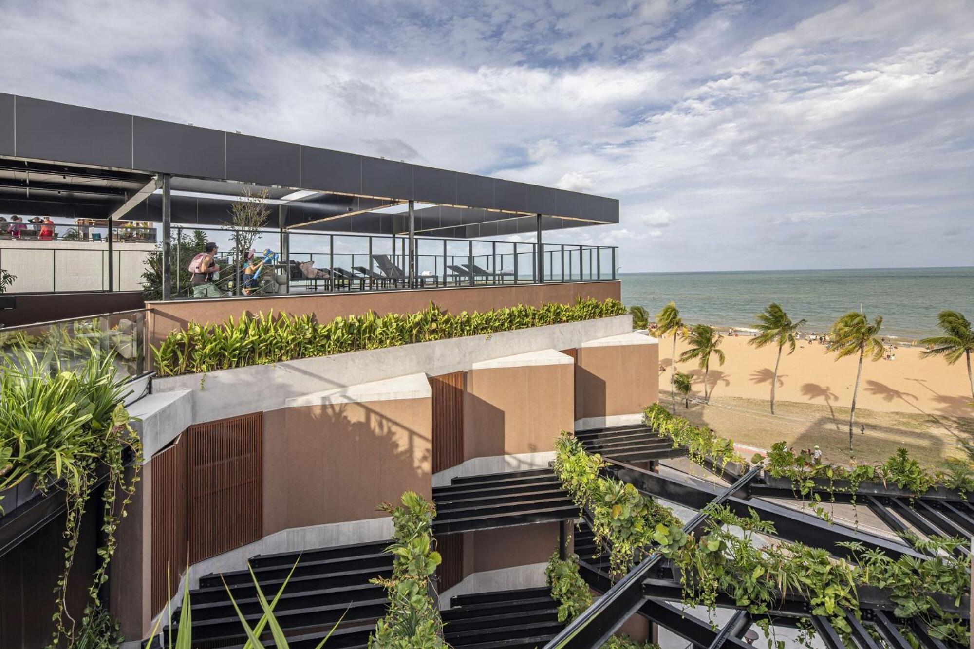 Ba'Ra Hotel João Pessoa Екстериор снимка The rooftop bar at the hotel